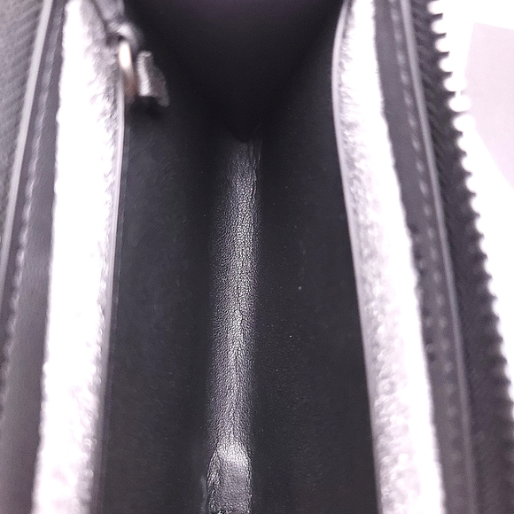 Coach Key Case - Picture 9 of 11